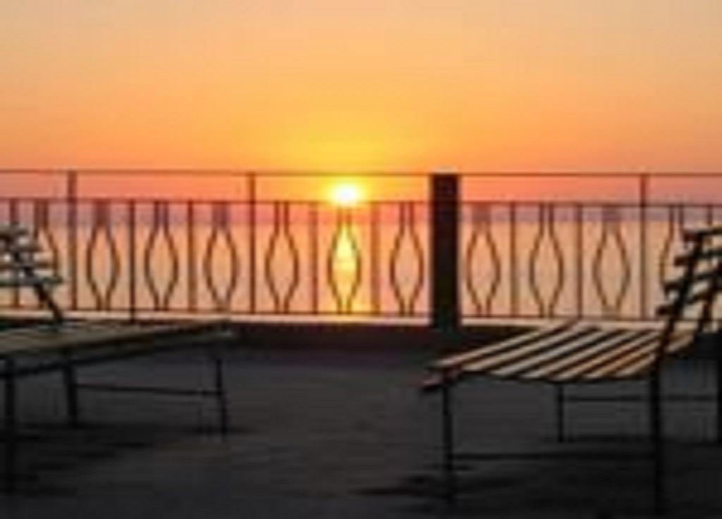 Terrazza Sul Mare Apartamento Gioiosa Marea Exterior foto