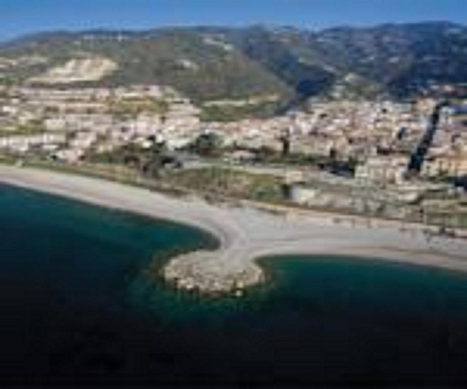 Terrazza Sul Mare Apartamento Gioiosa Marea Exterior foto